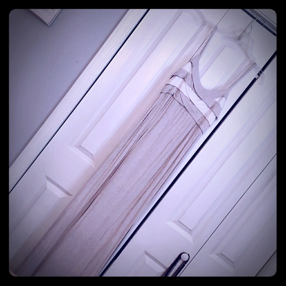 XL Nude and white strappy maxi dress